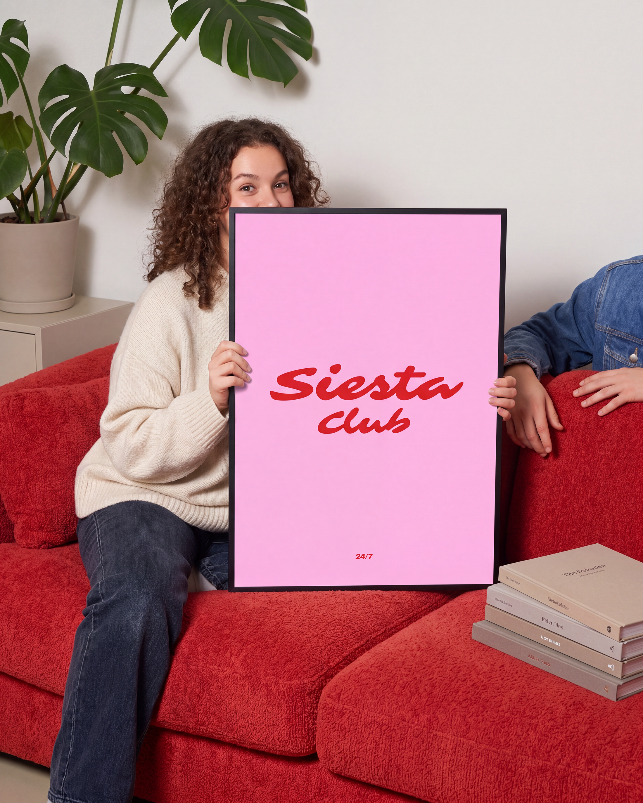 Siesta Club 24/7